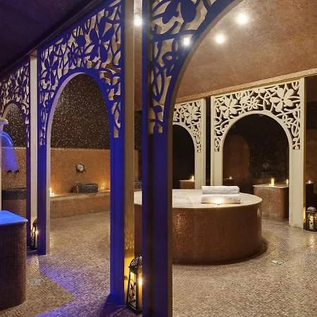 In Royal 5 Pool View Солнечный берег