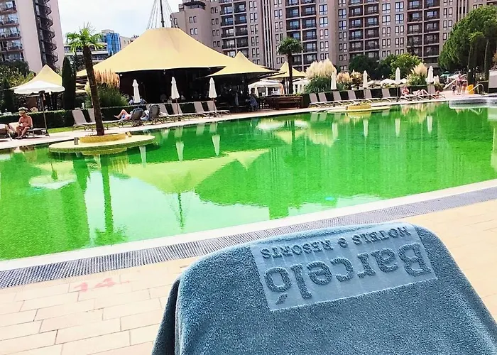 In Royal 5 Pool View Апартамент Слънчев бряг