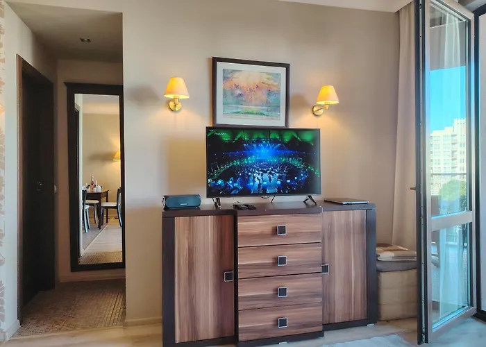 In Royal 5 Pool View Апартамент Слънчев бряг